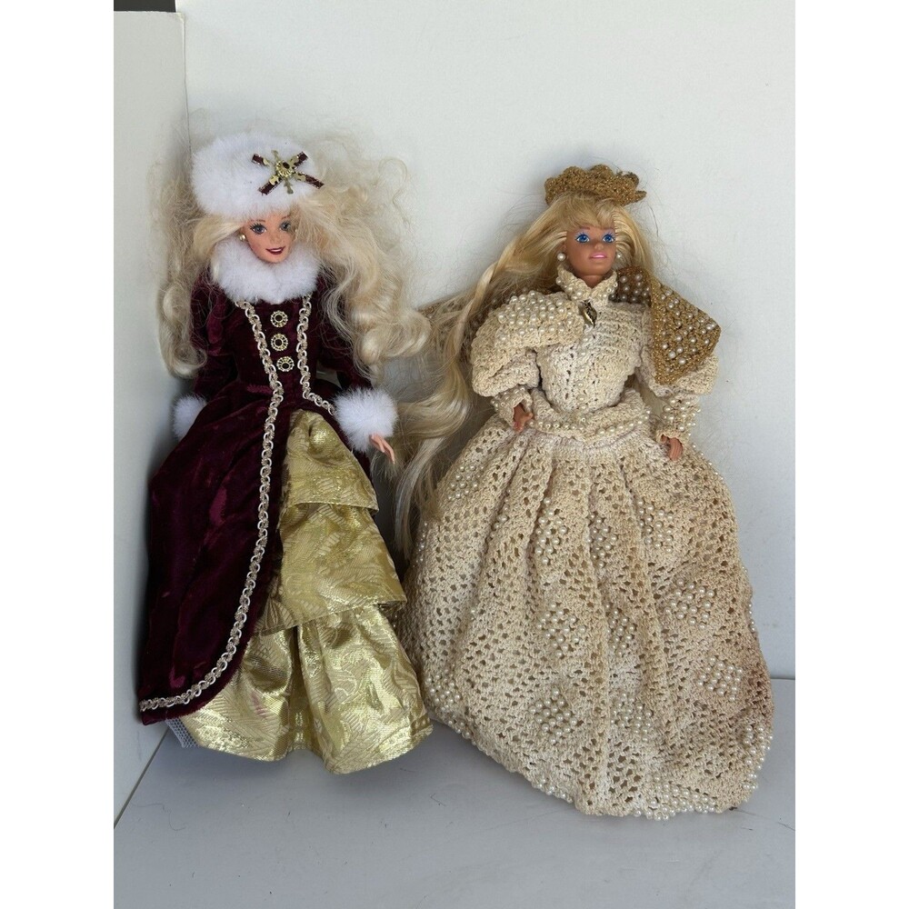 Vintage Barbie Doll Lot of 2 1996 Happy Holidays Handmade Crochet Angel Gown